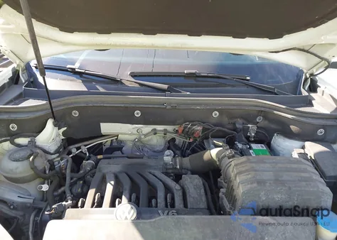 2018 Volkswagen Atlas 3.6L V6 Se W/Technology from USA, damaged, VIN 1V2PR2CA2JC558144